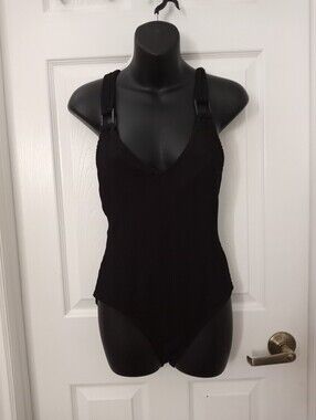 👠OLD NAVY Bathing Suit👠
